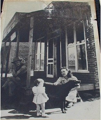 postoffice.jpg (38314 bytes)