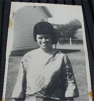 studdardkatie.jpg (41678 bytes)