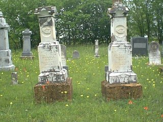 howell03.JPG (29742 bytes)