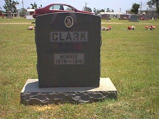 katie23.jpg (26055 bytes)