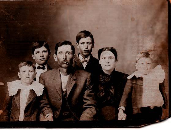 jonescleason.jpg (46736 bytes)