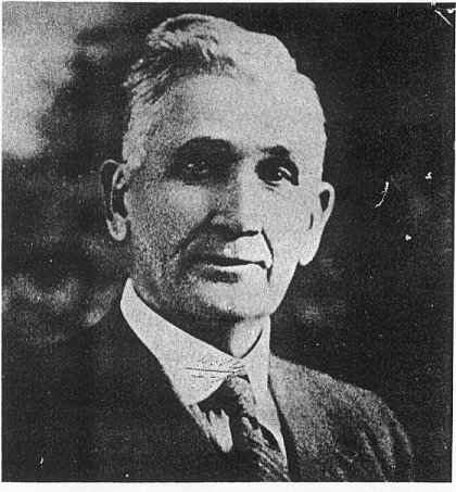 howell.jpg (62114 bytes)