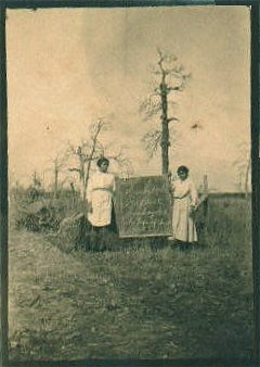 postoakgirls2.jpg (19935 bytes)