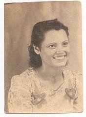 rosaleelynnpyle.jpg (10873 bytes)