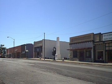 stratford3.jpg (15920 bytes)