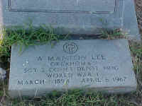 lee-manton2.jpg (69699 bytes)