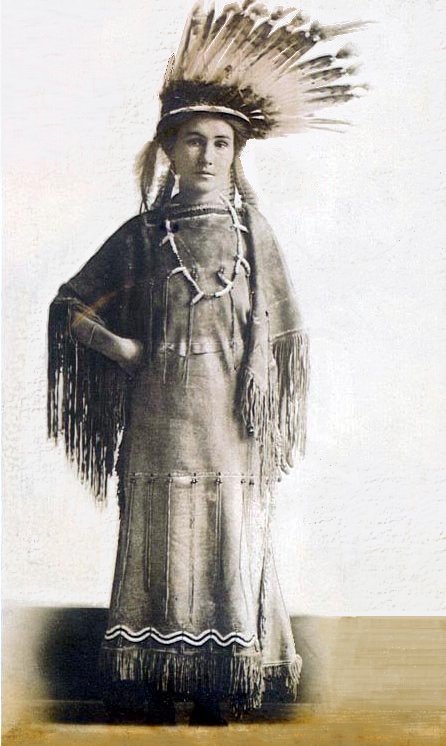 MaggieO.jpg (66952 bytes)