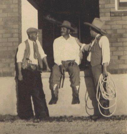 cowboys.jpg (25356 bytes)