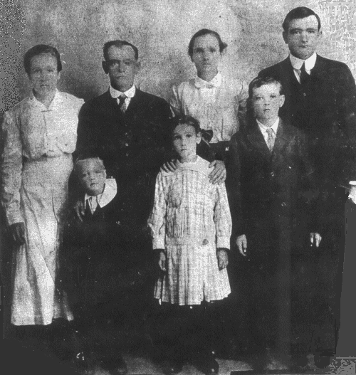 fskeltonfamily5.gif (76569 bytes)