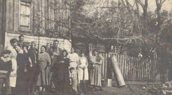 haught.jpg (42145 bytes)