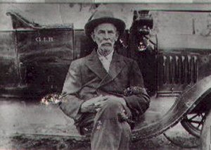 img4.jpg (18155 bytes)