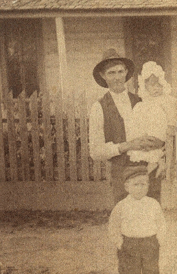 jhwoods.gif (89367 bytes)