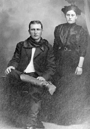 nanccy.jpg (48011 bytes)