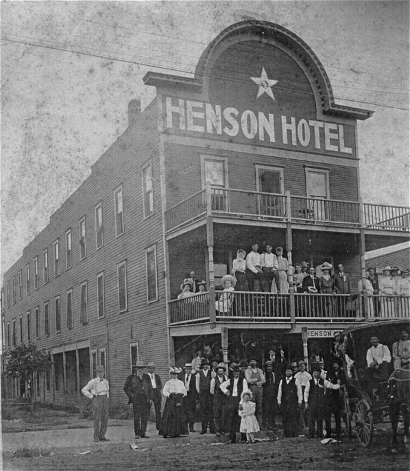 Henson Hotel