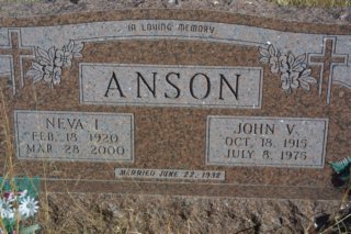 nevaandjohnvanson.jpg
