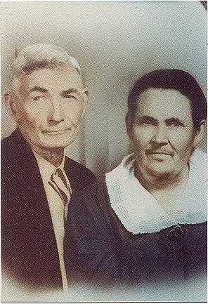 Robert Monroe (Bob) Lynn and Alpha Autumn (Clear) Lynn