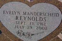Evelyn Manderscheid Reynolds