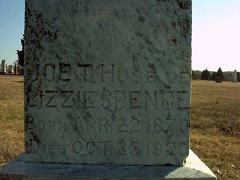 joetspence2.jpg (36599 bytes)