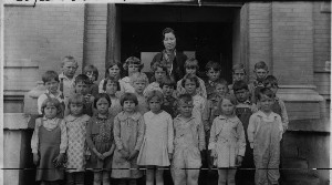 Hastings, OK 1934 2nd grade elementary students