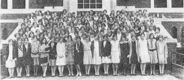 Photo Girls Class of 1930