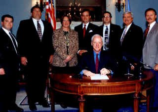Lonnie Wright with Gov. Brad Henry c2006