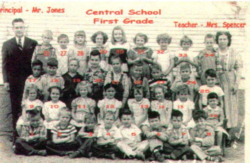 1949-50 1st grade class
